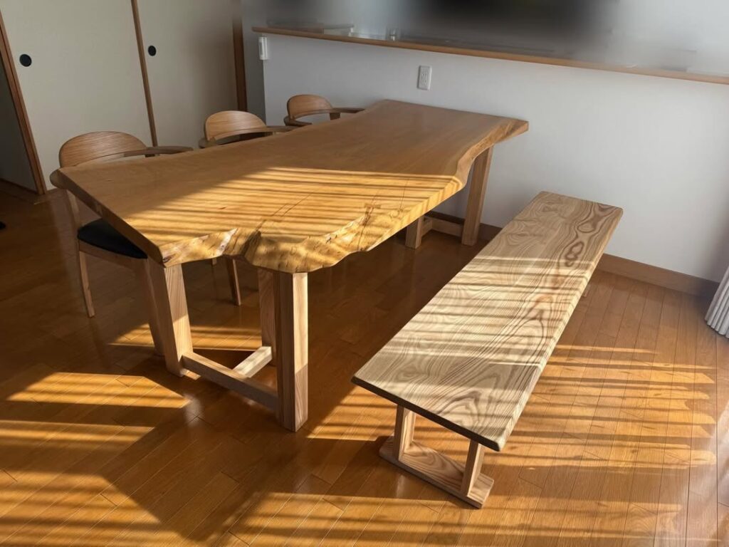 納品事例｜楢ダイニングテーブルセット | 木の生活文化『山蔵』（さん